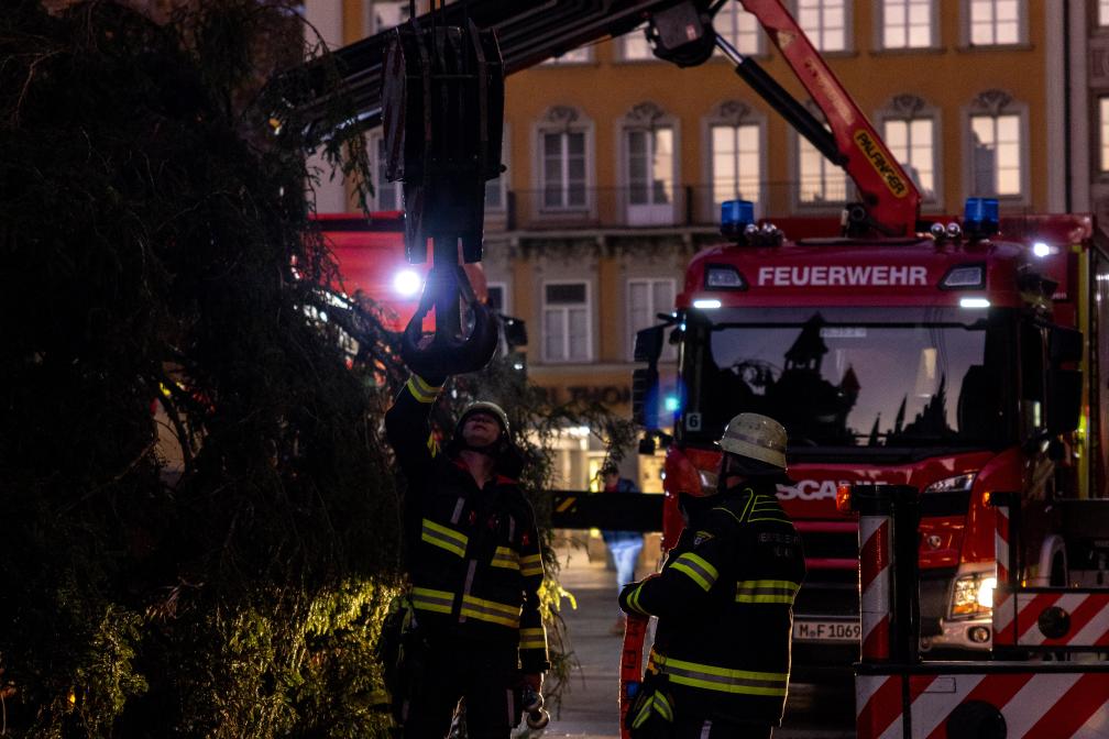 Die Feuerwehr war mit zwei Fahrzeugen im Einsatz.