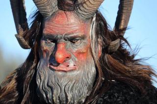 Masken der Krampus-Gruppe Sparifankerl-Pass Masken der Krampus-Gruppe Sparifankerl-Pass