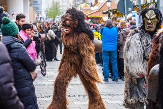Krampusse in der Sendlinger Straße Krampusse in der Sendlinger Straße