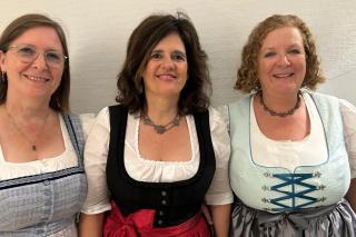 Der Pasinger Dreigesang besteht nun seit 1987 und wurde 1996 mit dem Förderpreis der Stadt München ausgezeichnet Der Pasinger Dreigesang besteht nun seit 1987 und wurde 1996 mit dem Förderpreis der Stadt München ausgezeichnet