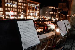 Notenblatt während der Musik vom Rathausbalkon