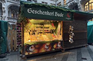 Die Geschenkerl Bude von Moritz Gauger