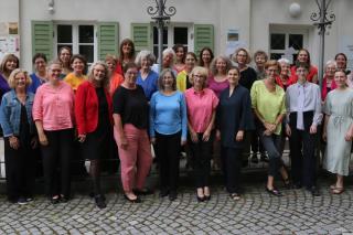  Gruppenaufnahme vom Mohr-Villa-Chor